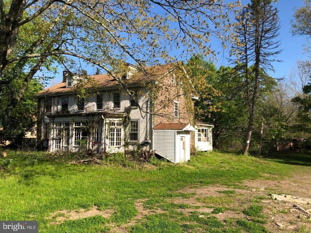 Picture of Residential Land For Sale in Washington Crossing, Pennsylvania, United States