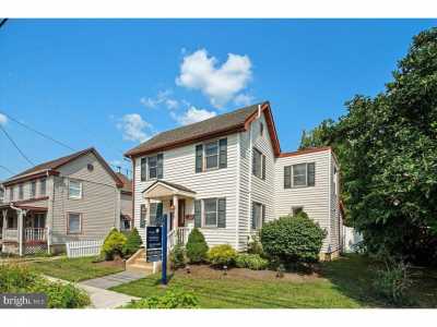 Home For Sale in Woodstown, New Jersey