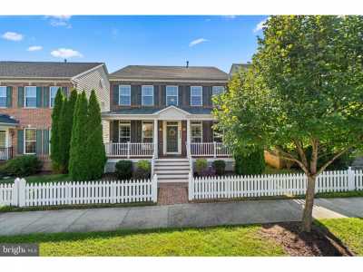 Home For Sale in Clarksburg, Maryland