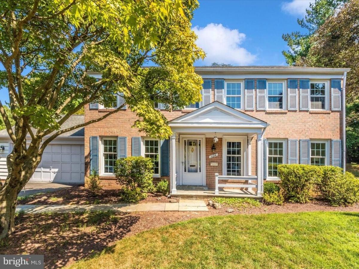 Picture of Home For Sale in Potomac, Maryland, United States