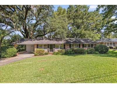 Home For Sale in Tallahassee, Florida