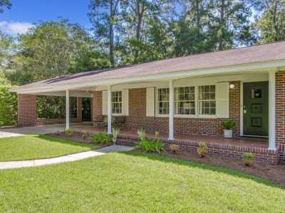 Home For Sale in Tallahassee, Florida