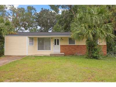 Home For Sale in Tallahassee, Florida