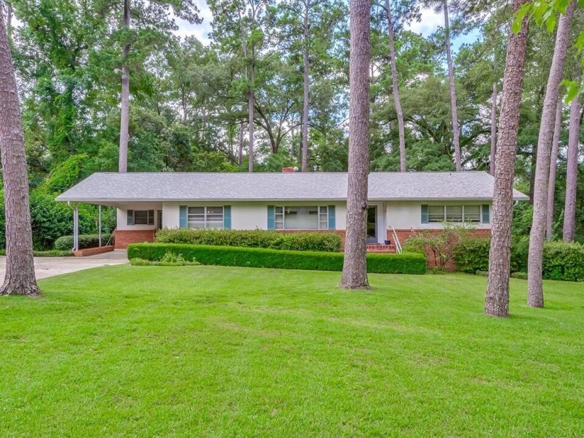 Picture of Home For Sale in Tallahassee, Florida, United States