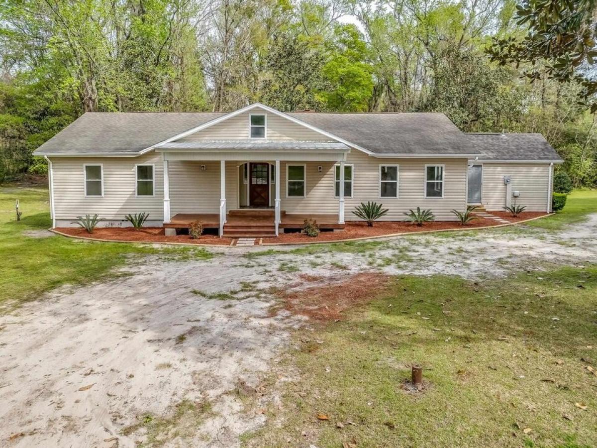 Picture of Home For Sale in Crawfordville, Florida, United States