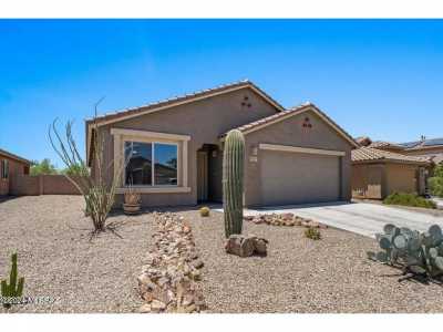 Home For Rent in Marana, Arizona