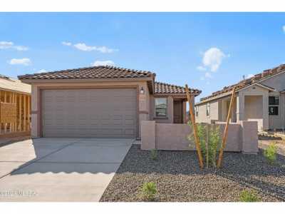 Home For Rent in Marana, Arizona