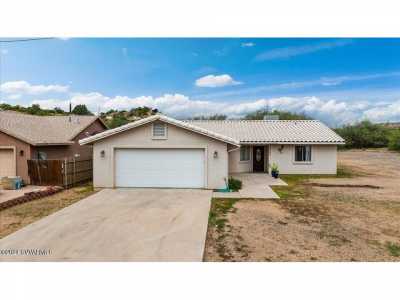 Home For Sale in Rimrock, Arizona