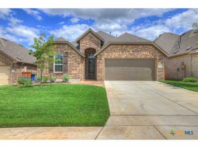 Home For Sale in New Braunfels, Texas