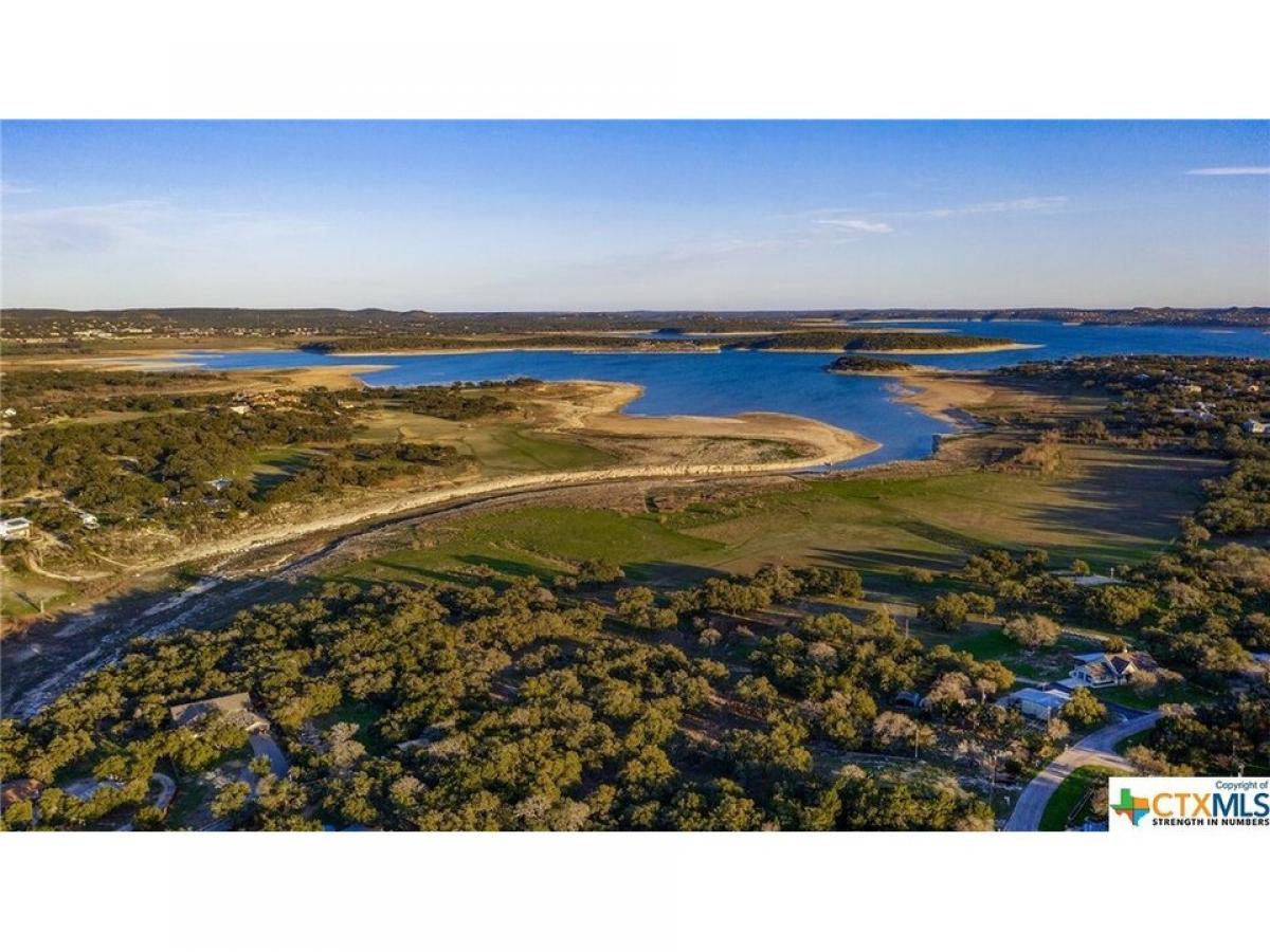 Picture of Residential Land For Sale in Canyon Lake, Texas, United States