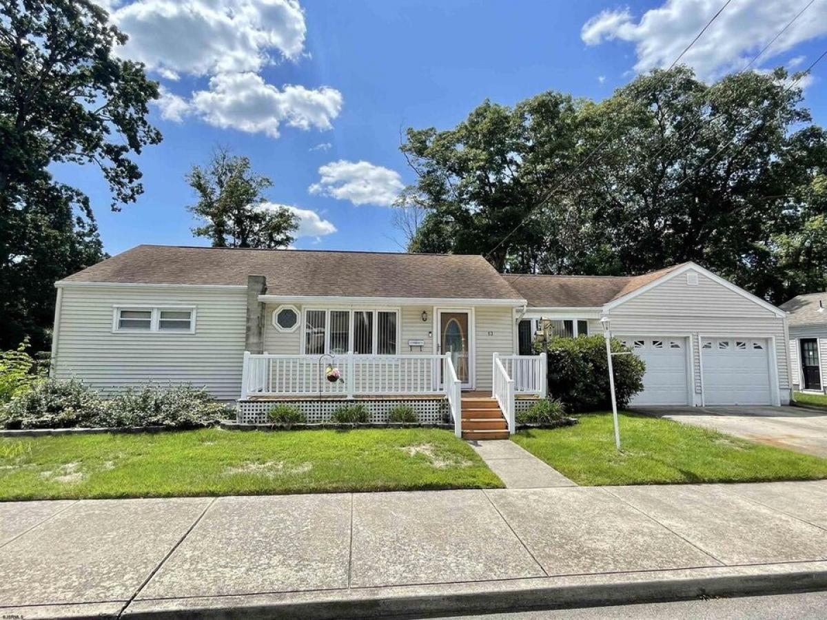 Picture of Home For Sale in Northfield, New Jersey, United States