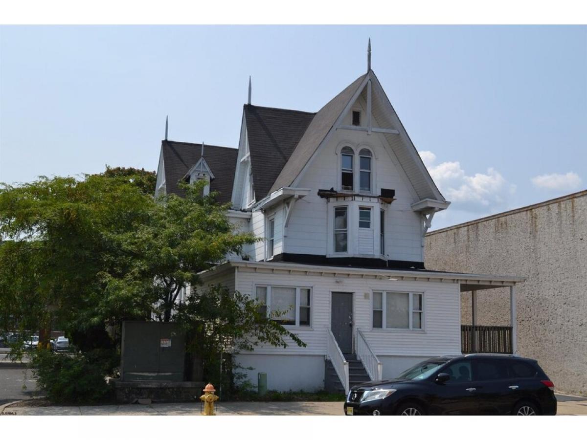 Picture of Home For Sale in Atlantic City, New Jersey, United States