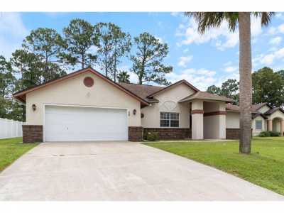 Home For Sale in Palm Coast, Florida