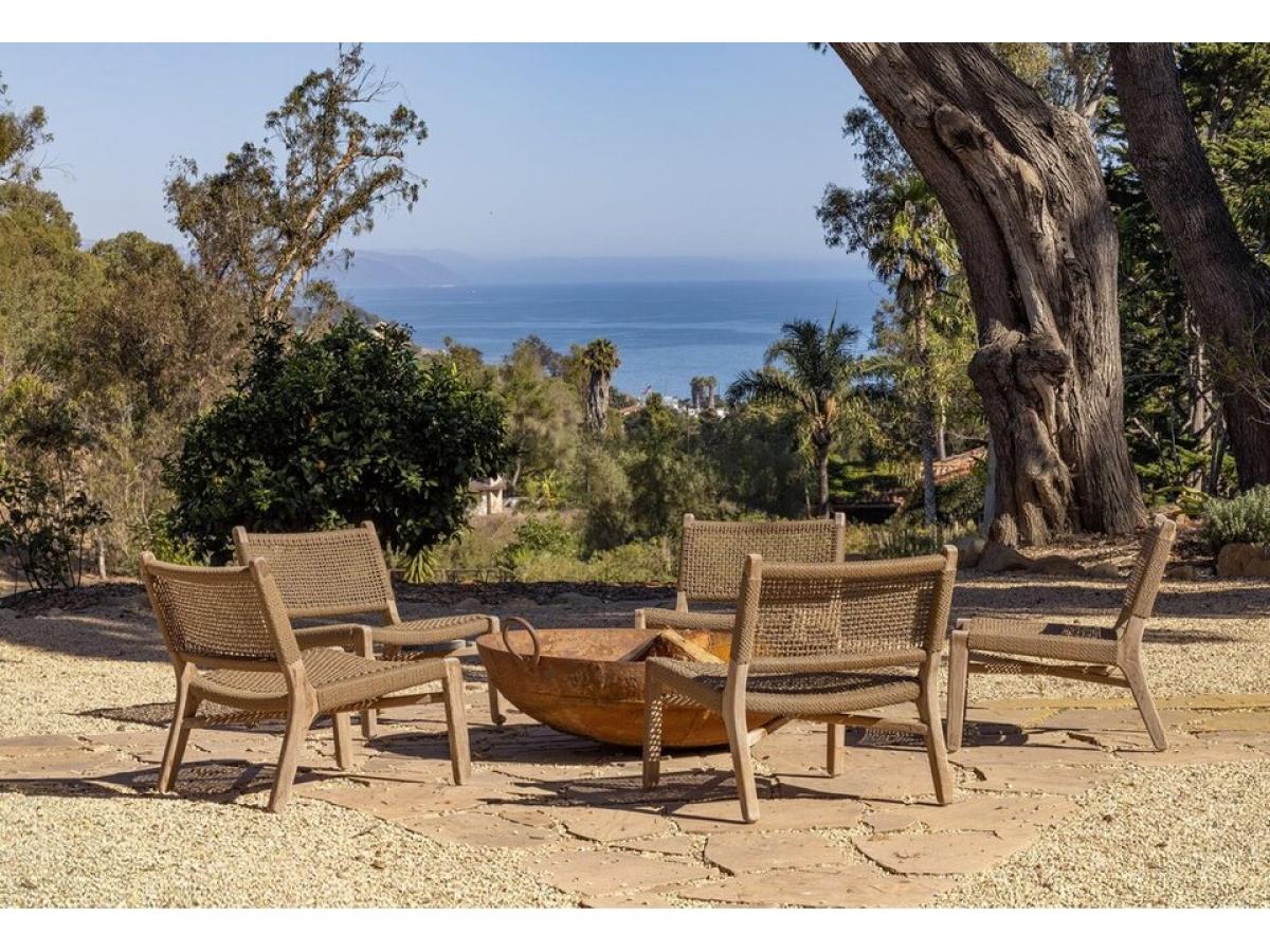 Picture of Home For Sale in Montecito, California, United States