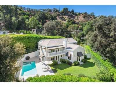 Home For Sale in Los Angeles, California