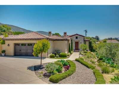 Home For Sale in Carpinteria, California