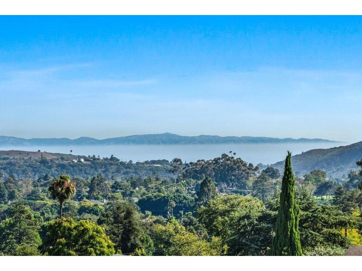 Picture of Home For Sale in Santa Barbara, California, United States