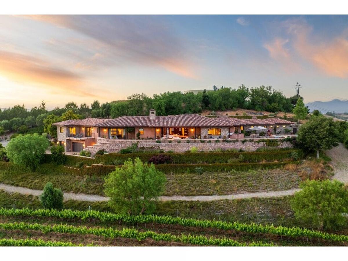 Picture of Home For Sale in Solvang, California, United States