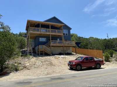 Home For Sale in Canyon Lake, Texas