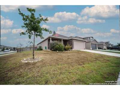 Home For Sale in New Braunfels, Texas