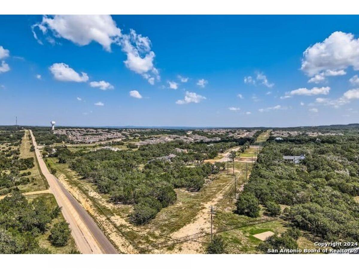 Picture of Residential Land For Sale in Bulverde, Texas, United States