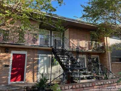 Home For Rent in Terrell Hills, Texas