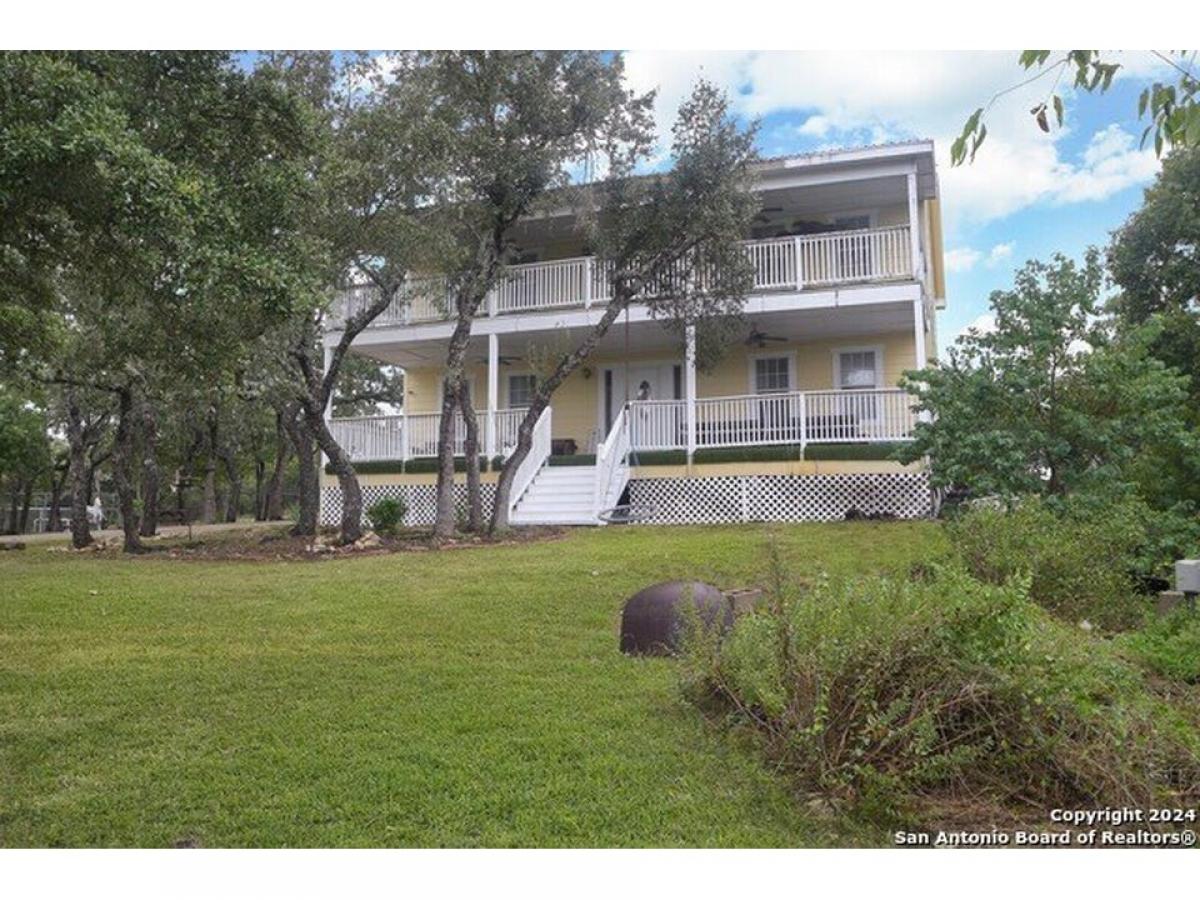 Picture of Home For Sale in Bulverde, Texas, United States