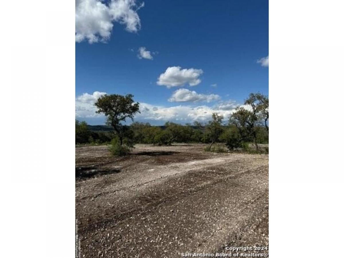 Picture of Residential Land For Sale in Helotes, Texas, United States