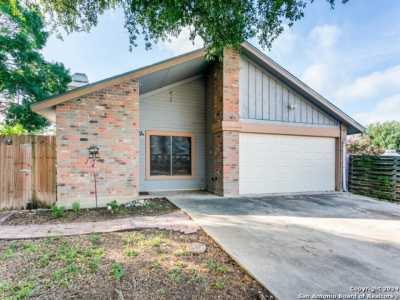 Home For Sale in Converse, Texas