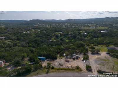 Residential Land For Sale in Pipe Creek, Texas