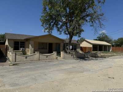 Home For Sale in Brackettville, Texas