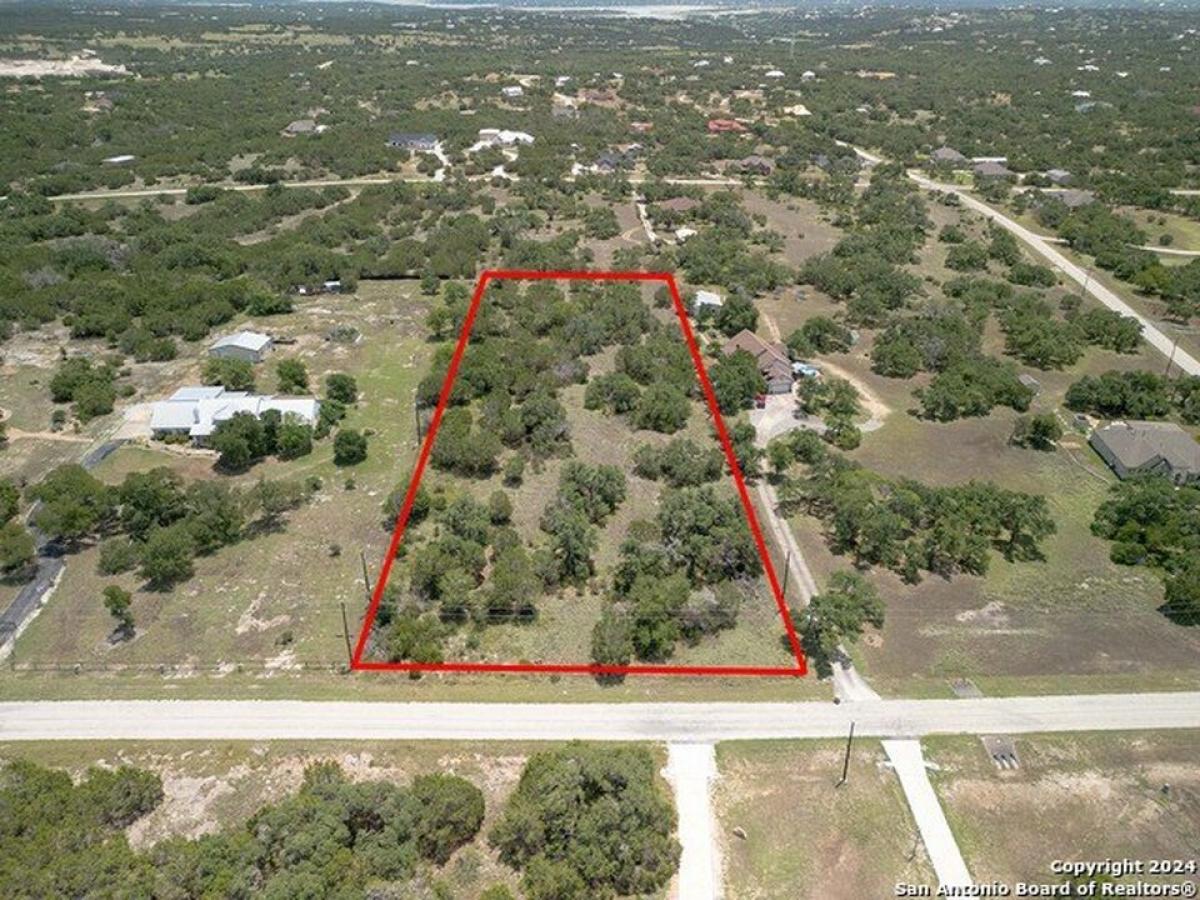 Picture of Residential Land For Sale in Spring Branch, Texas, United States