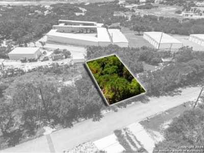 Residential Land For Sale in Canyon Lake, Texas