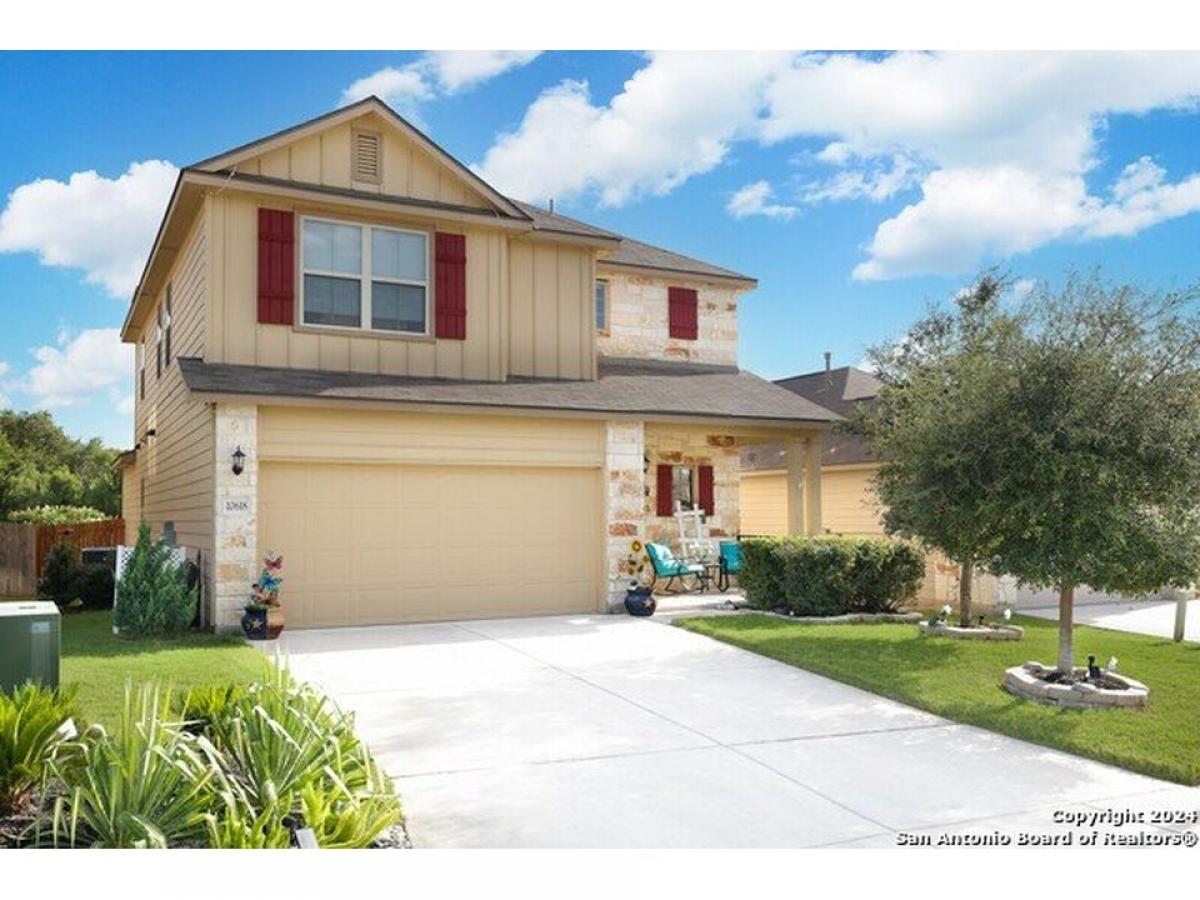 Picture of Home For Sale in San Antonio, Texas, United States