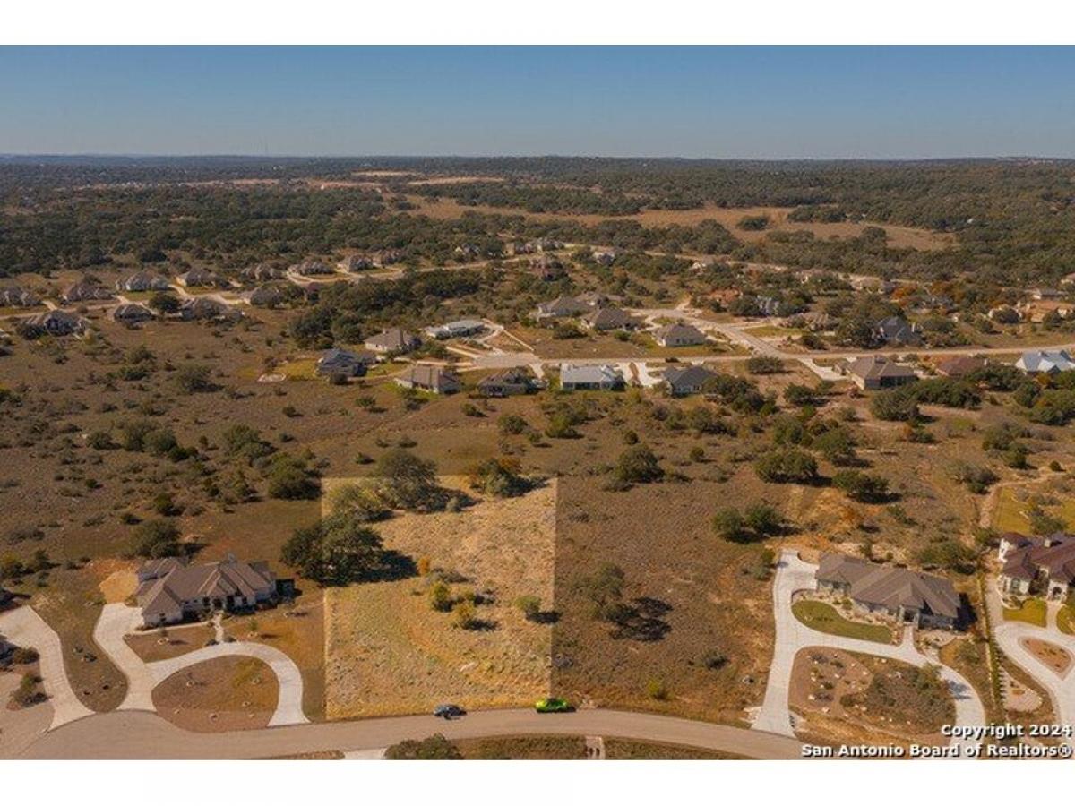 Picture of Residential Land For Sale in New Braunfels, Texas, United States