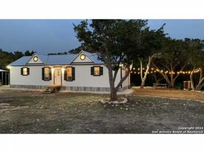 Home For Sale in Ingram, Texas