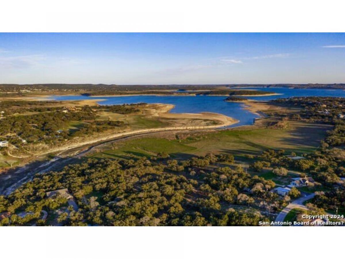 Picture of Residential Land For Sale in Canyon Lake, Texas, United States