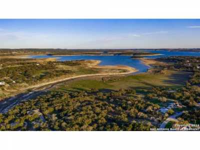 Residential Land For Sale in Canyon Lake, Texas