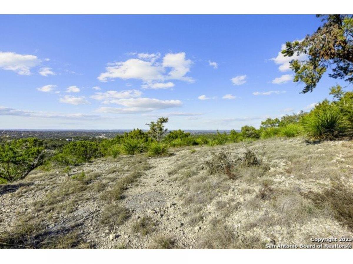 Picture of Residential Land For Sale in Canyon Lake, Texas, United States