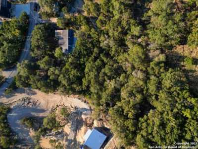 Residential Land For Sale in Canyon Lake, Texas