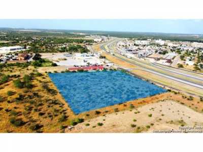 Residential Land For Sale in Cotulla, Texas