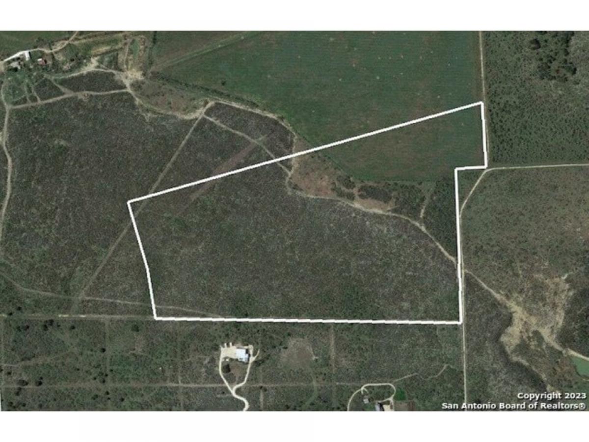 Picture of Residential Land For Sale in Uvalde, Texas, United States