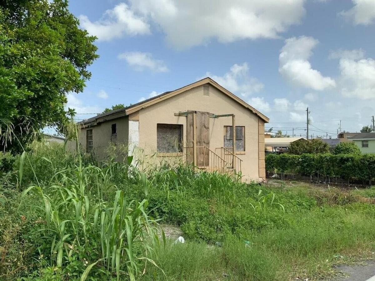 Picture of Home For Sale in Belle Glade, Florida, United States