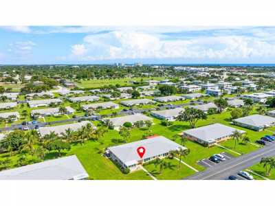 Home For Sale in Boynton Beach, Florida