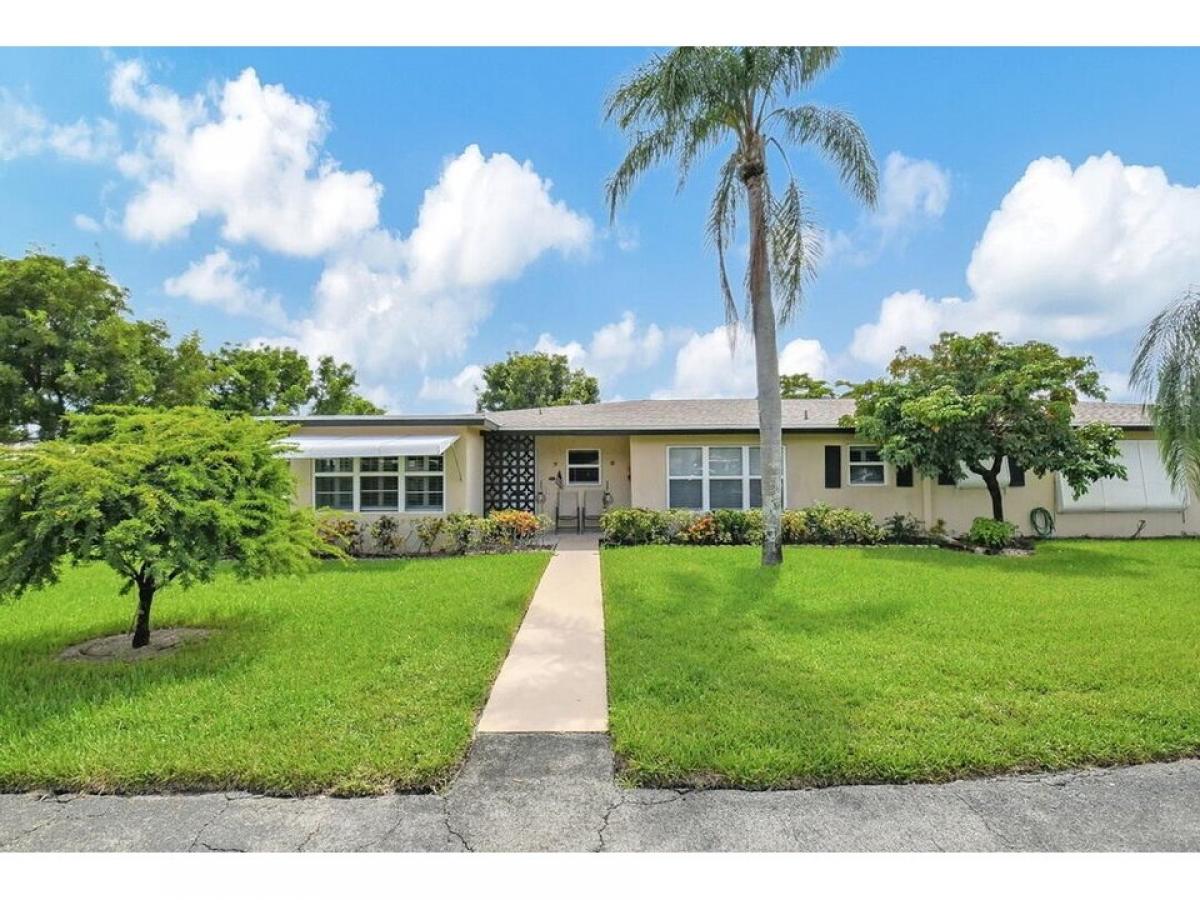 Picture of Home For Sale in Delray Beach, Florida, United States