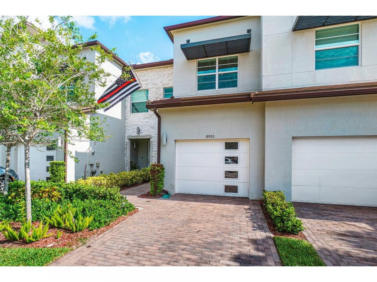 Picture of Home For Rent in Lake Worth, Florida, United States