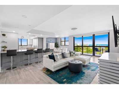 Home For Sale in Pompano Beach, Florida