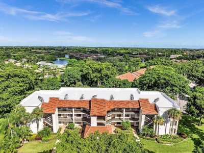 Home For Sale in Boynton Beach, Florida