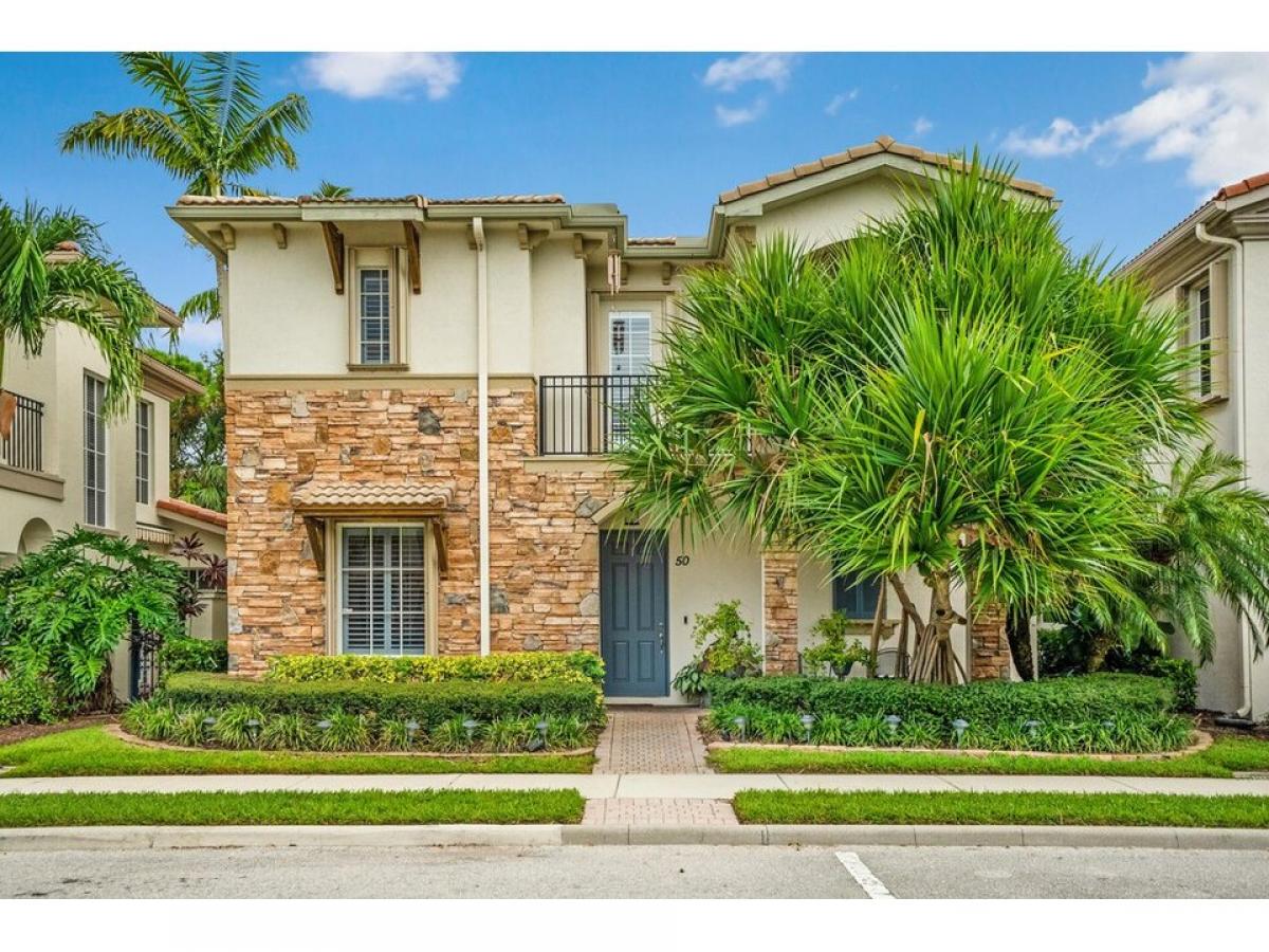 Picture of Home For Sale in Palm Beach Gardens, Florida, United States