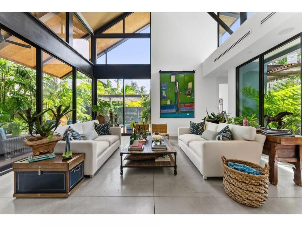 Picture of Home For Sale in Delray Beach, Florida, United States